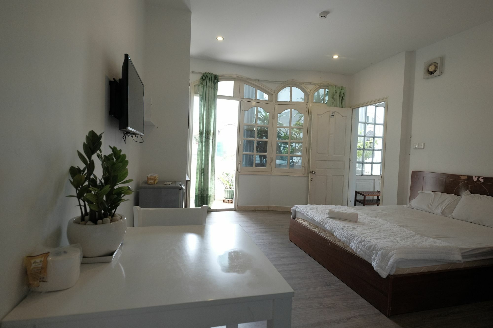 Happyhomes 42 Villa Center Hotel Ho Chi Minh City Exterior photo